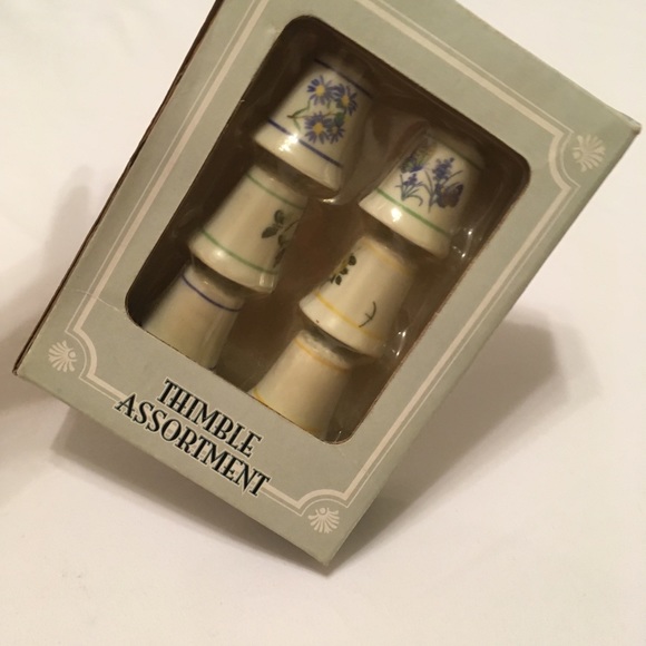 Thimble Assortment - Picture 3 of 7